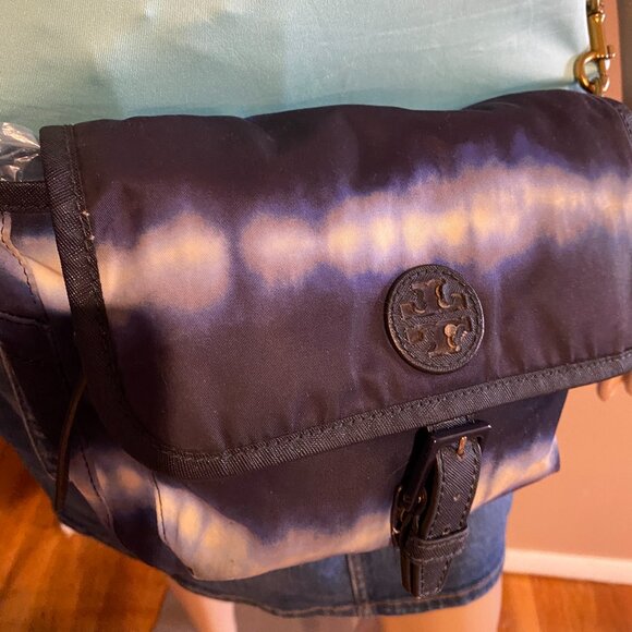 Tory Burch Nylon Tie-Dye Crossbody Bag Blue/White "Scout" - Picture 3 of 11